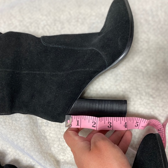 Tahari Black Suede Heeled Boots Never Worn - Picture 9 of 11